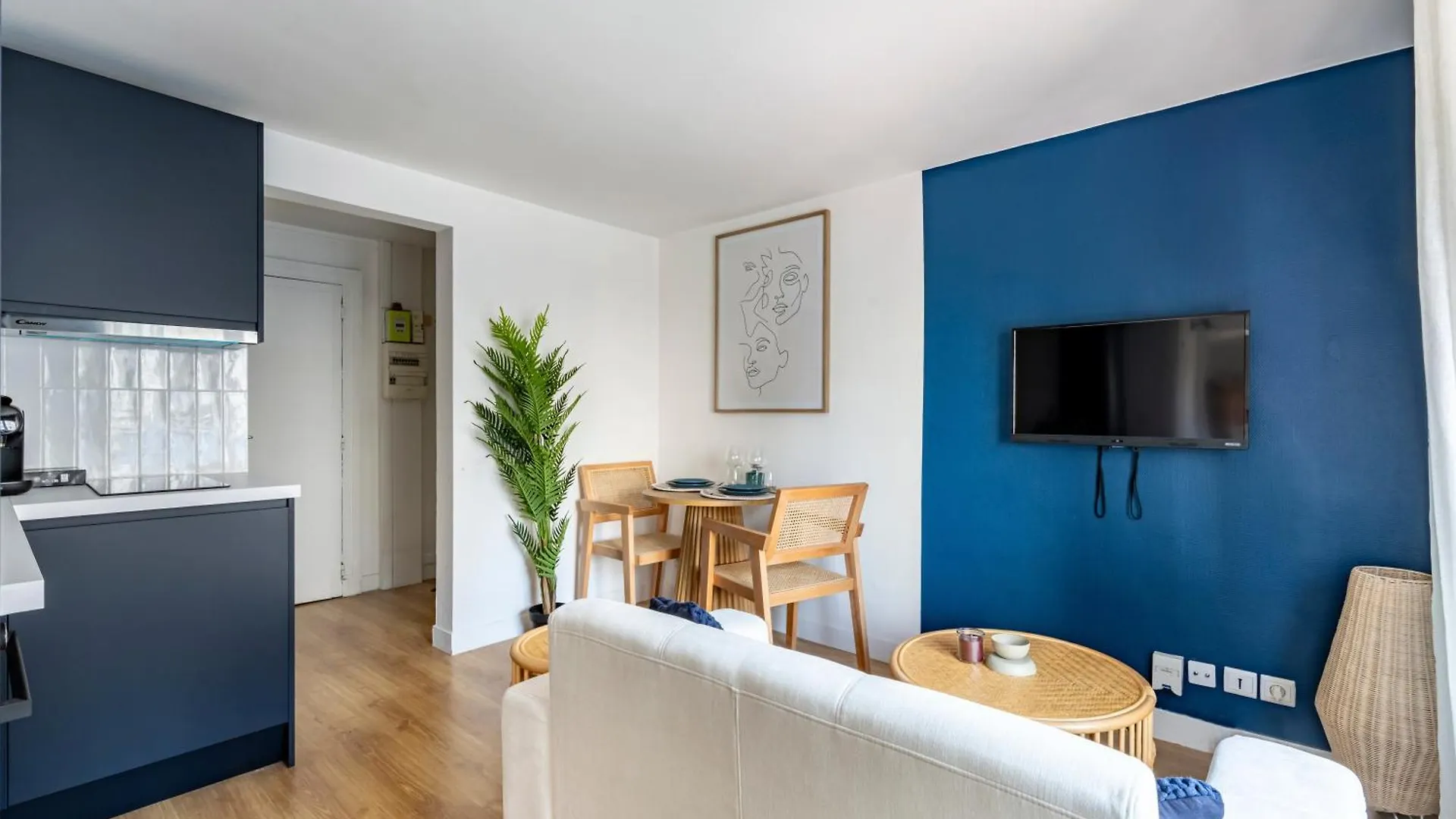 Close To Center Of I Fully Equipped Apartment
